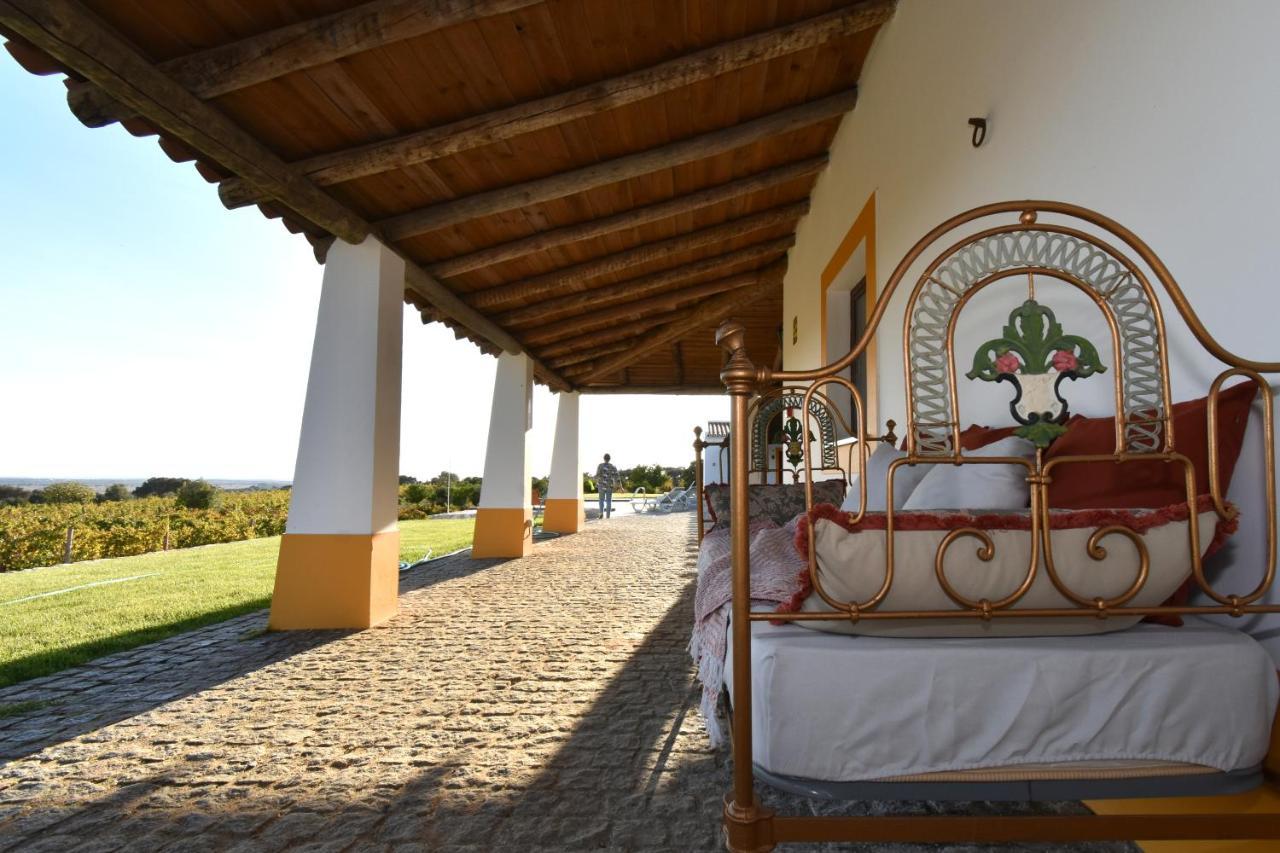 בית הארחה Vila Ruiva  	Turismo Rural Pedremoura מראה חיצוני תמונה