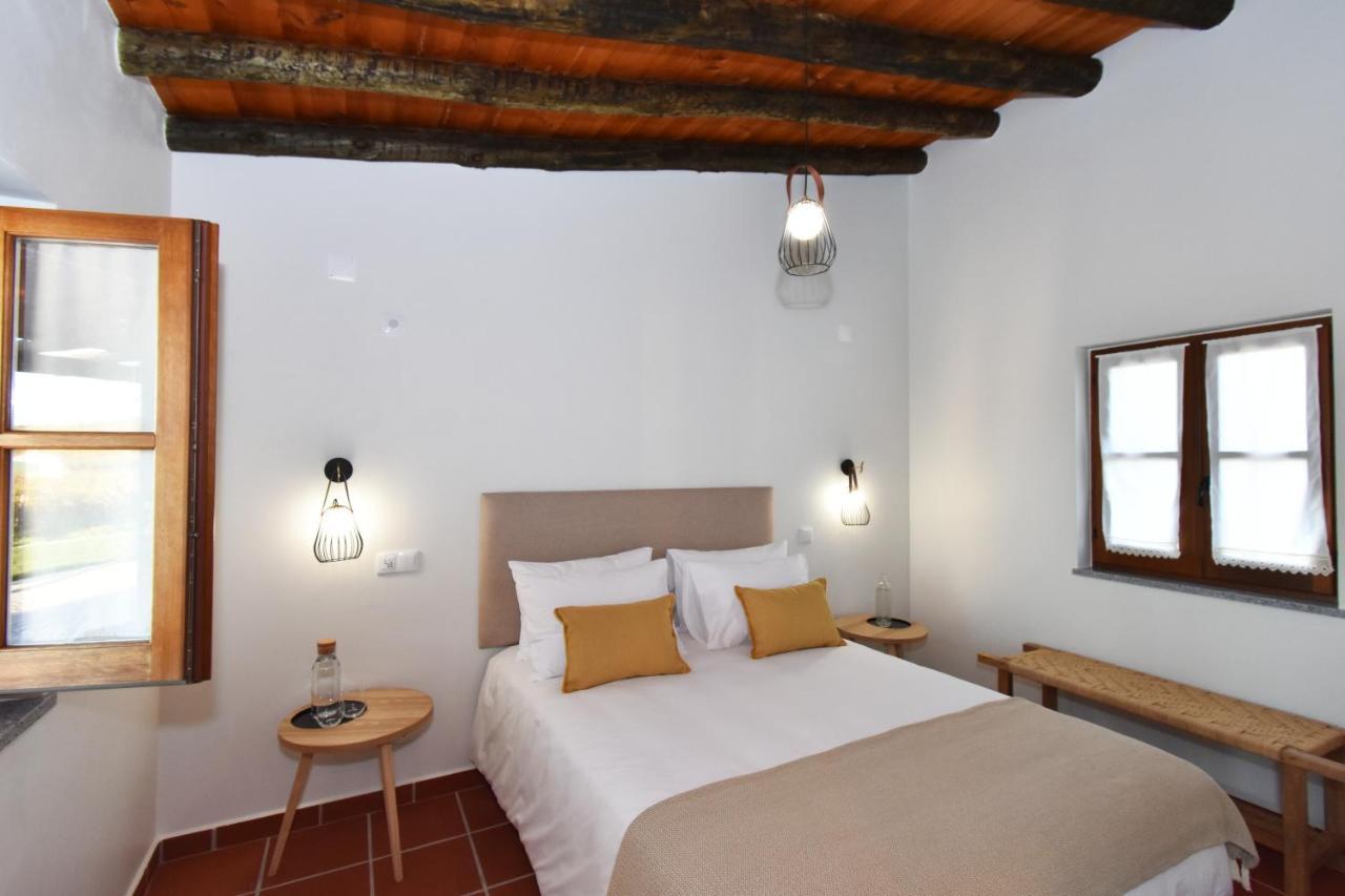 בית הארחה Vila Ruiva  	Turismo Rural Pedremoura מראה חיצוני תמונה