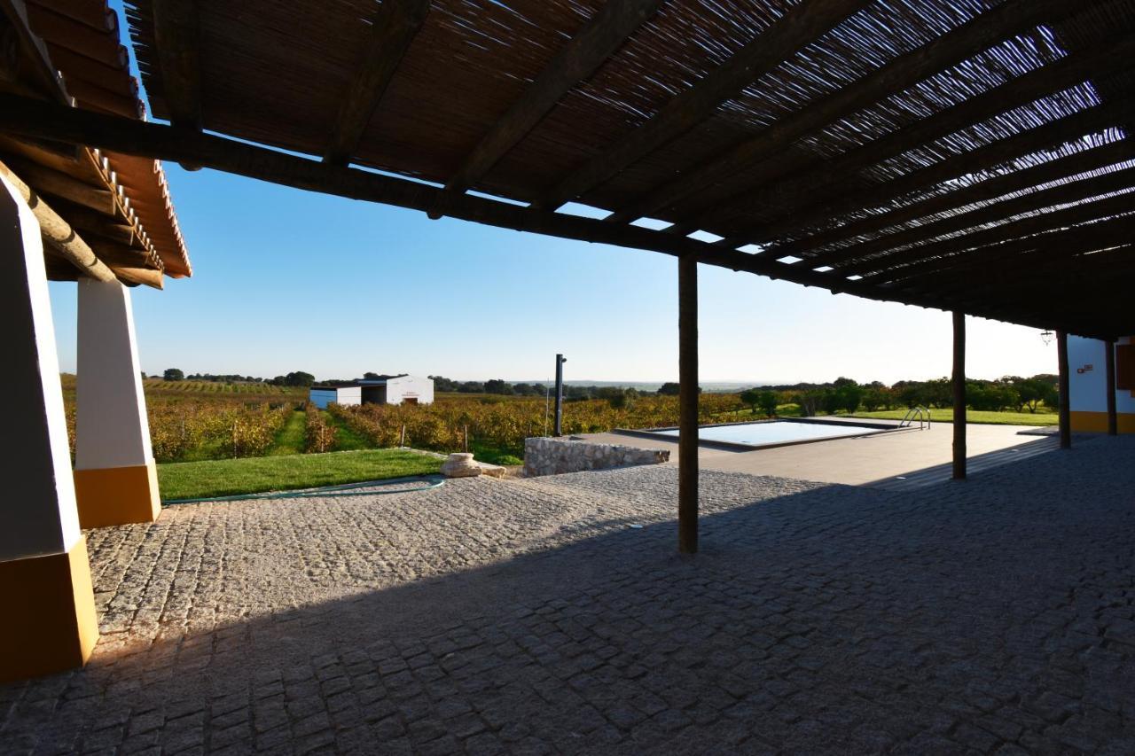 בית הארחה Vila Ruiva  	Turismo Rural Pedremoura מראה חיצוני תמונה